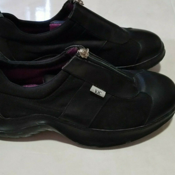 VINTAGE VERSACE LEATHER MADE IN ITALY MENS SHOES